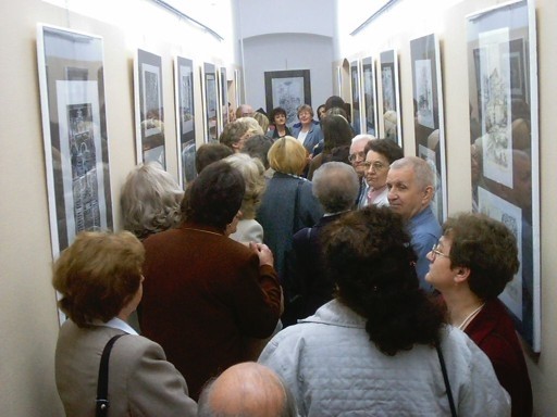 W otwarciu wystawy uczestniczyli bibliotekarze z Powiatu Supeckiego