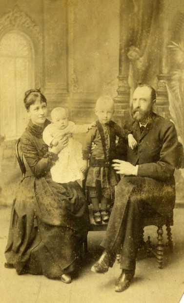 Antonina z Guttmejerw i Adam Korejwowie z Zosi i Bolesawem